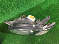 ไฟหน้า ксенон SUBARU LANCASTER OEM 84001AE281 84001AE291 BH9 2000