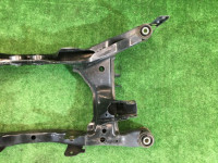 Travessa задняя SUBARU OUTBACK OEM 20152AG000 BPE BP9 BP5 2004 EZ30