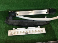 前保险杠 SUBARU OUTBACK OEM 57703AG010TE, 57712AG000, 57705AG010, 57731AG590, 57707AG080 BPE BP9 2004 Silver 39D