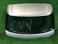 Portón trasero SUBARU OUTBACK OEM 60809AG0019P, 63011AG020, 84261AG050TE BPE BP9 2004 Silver 39D
