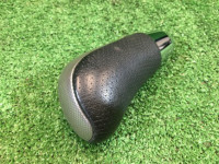 Gear knob SUBARU OUTBACK OEM 35126AG020 BPE BP9 BP5 2004 EZ30