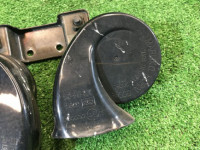 Buzinas SUBARU OUTBACK OEM 86012AG020, 86012AG030 BPE BP9 BP5 2004 EZ30