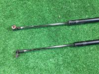 バックドアダンパー SUBARU LANCASTER OEM 63260AE020  63260AE030 BHE BH9 BH5 2000 beige 8L5