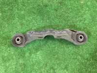 Подушка редуктора SUBARU LANCASTER OEM 41310AE020 BHE BH9 BH5 2000 EZ30