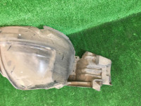 Подкрылок передний левый SUBARU LANCASTER OEM 59110AE030 BHE BH9 2000 beige 8L5