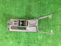 カップホルダー SUBARU LANCASTER OEM 92132AE000DG, 66150AE020DG BHE BH9 2000 beige 8L5