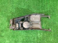 カップホルダー SUBARU LANCASTER OEM 92132AE000DG, 66150AE020DG BHE BH9 2000 beige 8L5