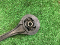 Soporte superior de la caja SUBARU LANCASTER OEM 41040AE010 BHE BH9 2000 EZ30