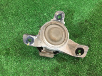 Подушка двс правая 41022AE100 SUBARU LANCASTER