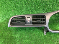 กรอบมาตรวัด SUBARU LANCASTER OEM 66180AE000 BHE BH9 2000 beige 8L5