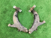 Braços de suspensão dianteiros SUBARU LANCASTER OEM 20200AA200, 20200AA210, 20201AC100, 20201AC110 BHE BH9 2000 EZ30