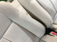 Juego de asientos SUBARU LANCASTER OEM 64010AE731GE, 64010AE721GE, 64221AE130GE, 64231AE130GE BHE BH9 2000 beige 8L5