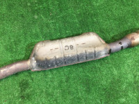 Средняя часть глушителя SUBARU LANCASTER OEM 44200AE080 BHE BEE 2000 EZ30