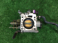 Throttle body SUBARU LANCASTER OEM 16114AA961, 16114AB590 BHE 2000 EZ30