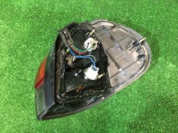 Farolim traseiro esquerdo SUBARU GRAND WAGON OEM 84201AC130 BG9 1996