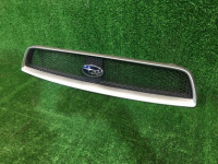 Решетка радиатора Blitzen SUBARU LEGACY OEM 91121AE230 BE5 BH5 BH9 BE9 BHE 2002