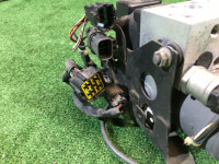 Блок abs VDC SUBARU LANCASTER OEM 27539AE001 BHE BEE 2001 EZ30