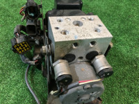 Блок abs VDC SUBARU LANCASTER OEM 27539AE001 BHE BEE 2001 EZ30