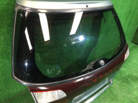 Porta da bagageira SUBARU LANCASTER OEM 60800AE040, 63011AE020, 84251AE060 BHE BH9 BH5 2001 green 1F8 1U7 1U6