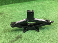Домкрат SUBARU LANCASTER OEM 97030AC061 BHE BH9 2001