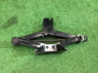 Домкрат SUBARU LANCASTER OEM 97030AC061 BHE BH9 2001