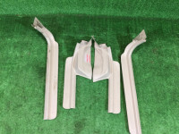 Накладки на пороги 94060AE000GE, 94060AE010GE, 94061AE000GE, 94061AE010GE SUBARU LANCASTER