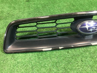 Решетка радиатора SUBARU LANCASTER OEM 91121AE260 BHE BH9 BH5 2001 green 1F8 1U7 1U6