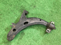 フロントアーム SUBARU LANCASTER OEM 20202AE000, 20202AE010, 20201FC100, 20201FC110 BHE BH9 2001 EZ30