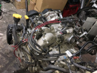 Motor SUBARU LANCASTER OEM 10100BA530 BH9 1998 EJ25