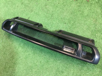 กระจังหน้า RFRB SUBARU LEGACY OEM J1017AC042 BG9 BG5 BD5 BD9 1994-1997 White 51E
