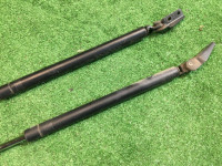 Амортизаторы крышки багажника SUBARU LANCASTER OEM 63260AE020, 63260AE030 BH9 BHE BH5 1998 Beige 8L5