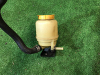 Power steering reservoir SUBARU LANCASTER OEM 34630AE000 BH9 1998 EJ25