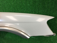 Aleta delantera derecha SUBARU LANCASTER OEM 57120AE020, 91111AE000MF BH9 BHE 1998 Beige 8L5