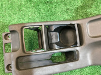 杯架 SUBARU LANCASTER OEM 66150AE020DG, 92132AE000DG BH9 BHE BH5 1998 Beige 8L5