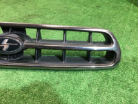 Решетка радиатора SUBARU LANCASTER OEM 91121AE020 BH9 BHE 1998 Beige 8L5