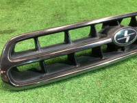 Решетка радиатора SUBARU LANCASTER OEM 91121AE020 BH9 BHE 1998 Beige 8L5