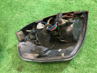 右尾灯 SUBARU LANCASTER OEM 84201AE080 BH9 BHE 1998