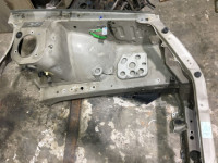 水箱框架 SUBARU LANCASTER OEM 53060AE000, 53020AE090, 53020AE080, 51231AE010 BH9 BHE BH5 1998