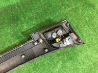 Friso entre os farolins traseiros SUBARU LEGACY OEM 84251AE000 BHE BH9 BH5