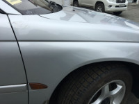 Guarda-lamas dianteiro direito SUBARU LEGACY OEM 57110AC100 BG5 BG9 BD5 BD9 1997 silver 406