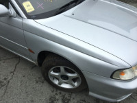 Guarda-lamas dianteiro direito SUBARU LEGACY OEM 57110AC100 BG5 BG9 BD5 BD9 1997 silver 406