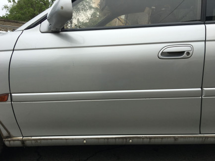 左フロントドア SUBARU LEGACY OEM 62210AC030NB, 61100AC011 BG5 BG9 BD5 1997 silver 406