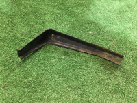 Крепление переднего бампера правое 57714AC040 SUBARU LEGACY