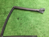 Borracha da porta esquerda SUBARU LEGACY OEM 62710AC110 BG5 BG9 1997 silver 406
