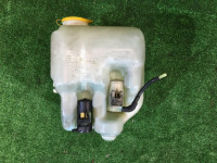 Бачок омывателя SUBARU LEGACY B4 OEM 86610AE010 BE5 BH5 BH9 BE9 1999 EJ206