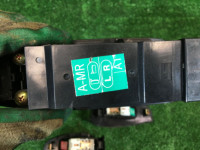 Блок управления стеклоподъемниками SUBARU LEGACY B4 OEM 83071AE060, 83071AE040 BE5 BH5 1999 EJ206