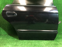 Puerta trasera derecha SUBARU LEGACY B4 OEM 60400AE240 BE5 BE9 BEE 1999 black 88H