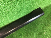 Embaladeira direita SUBARU LEGACY B4 OEM 96051AE000VF BE5 BH5 1999 black 88H