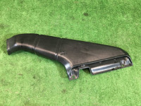 Воздухозаборник 46012FE010 SUBARU LEGACY B4