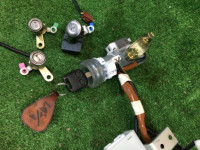Комплект замков SUBARU LEGACY B4 OEM 57491AE622 BE9 BE5 BEE 2001 Silver 01G